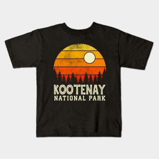 Kootenay national park retro vintage Kids T-Shirt